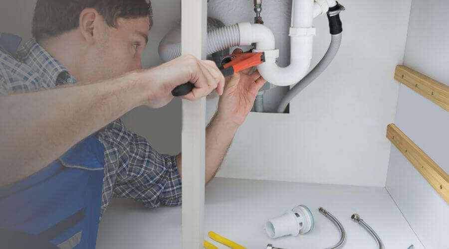 Professional water heater repair in Mineola, TX